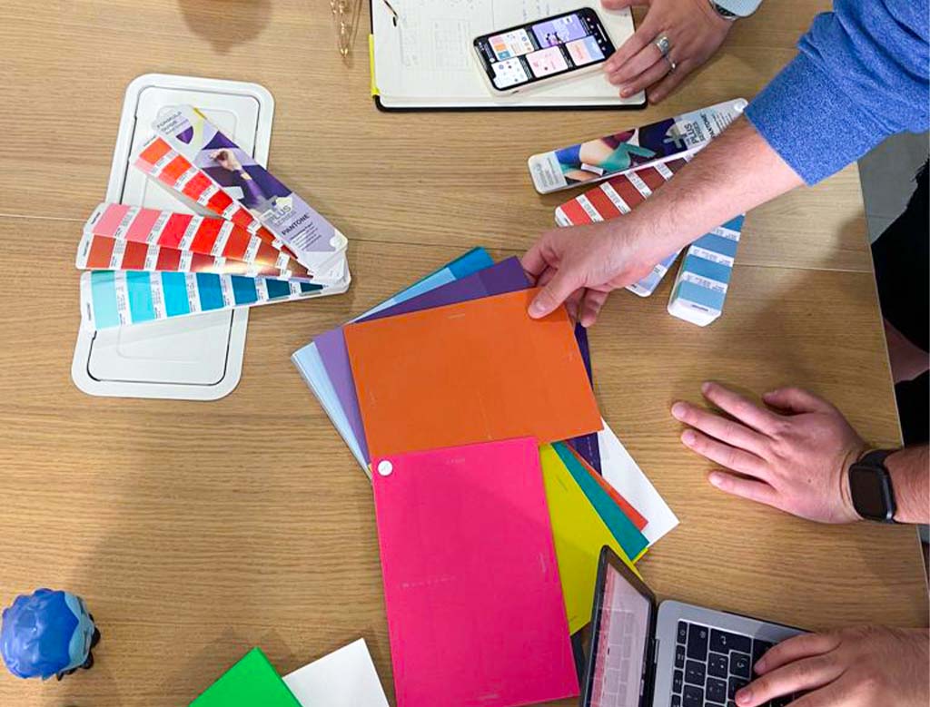 grafikdesigner farben auswahl